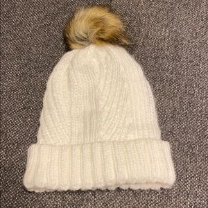 NWOT Faux fur beanie